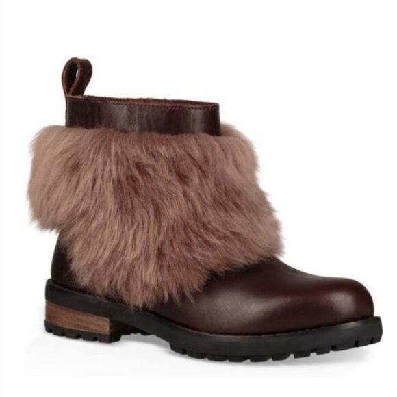 New UGG W Otelia Lether Boots - Picture 2 of 8